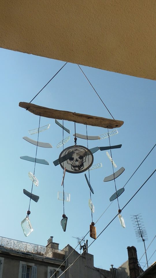 accessoires-de-maison-mobile-tete-de-mort-en-verre-et-19890475-1385011-79253210323-fa6f1_big